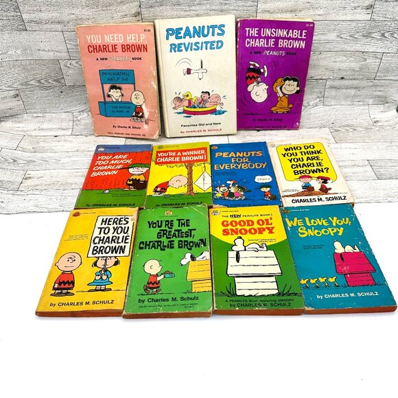 Vintage Charlie Brown & Snoopy Comic‎ Books by Charles M. Schulz (11 each) - Picture 1 of 16